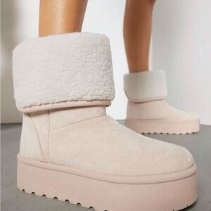 SHEIN Cream Winter Platform Boots